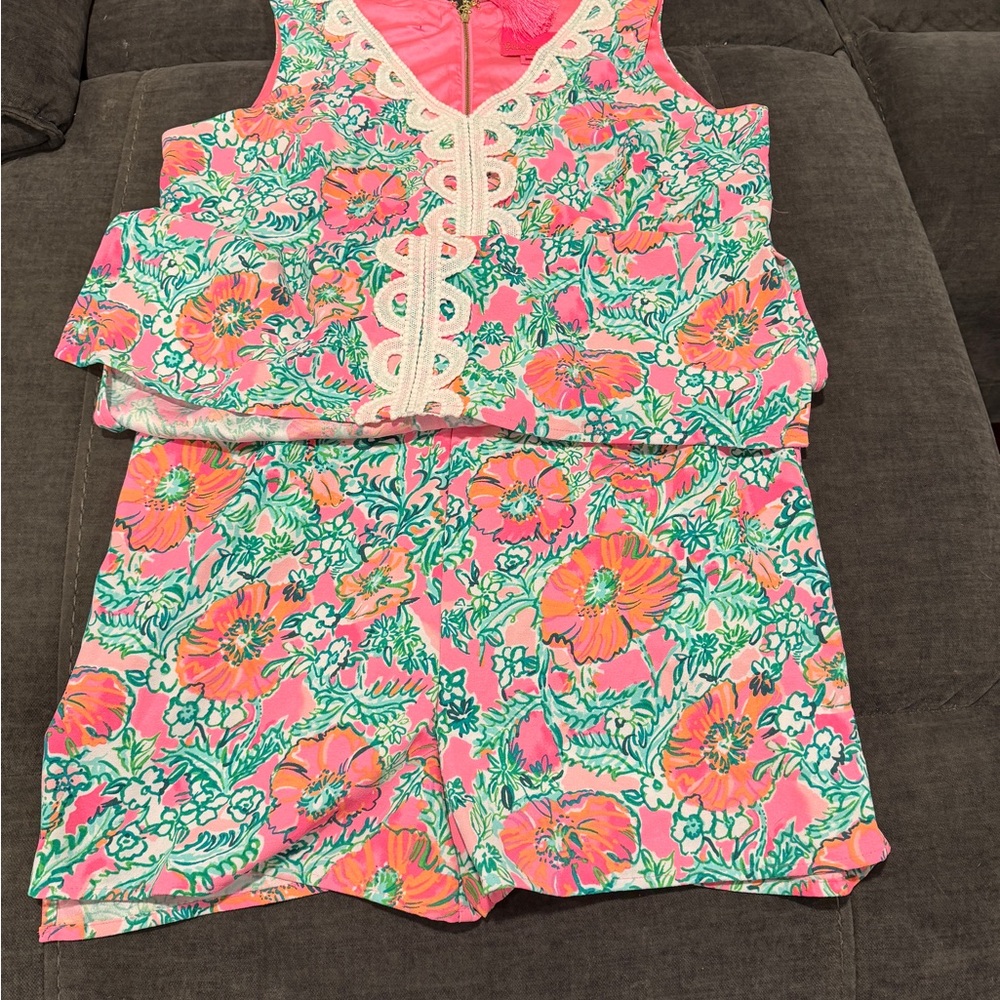 Lilly Pulitzer Ronnie Romper in Soleil Perfect Pink Poppy - Like New - Picture 2 of 3